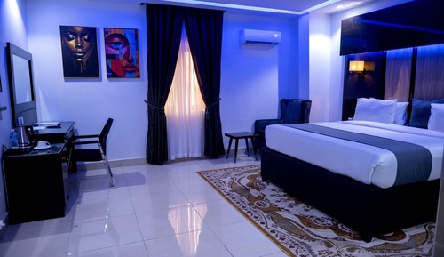 Executive Room