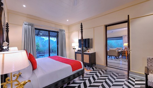 Premium Suite Cottage with Private Garden and Pool