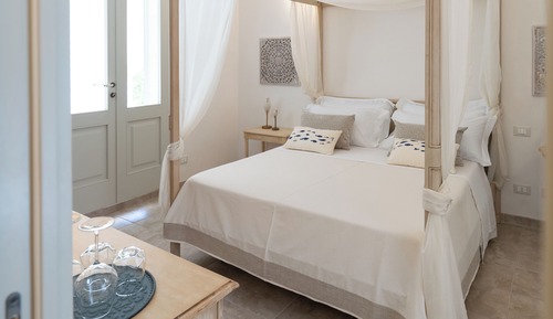 Deluxe Double Room, Pool View