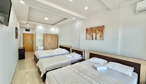 Superior Apartment, Balcony, Partial Sea View