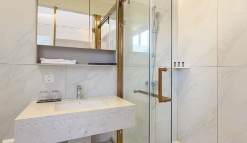 Luxury Room