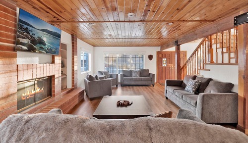 Cabin, Multiple Beds, Hot Tub, Mountain View (2530)