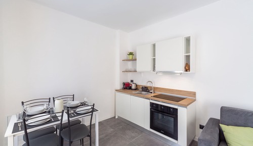 Deluxe Studio, Balcony, Courtyard View