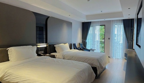 Standard Double or Twin Room, Balcony, Pool View