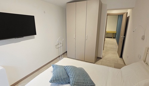 Family Apartment, Mezzanine