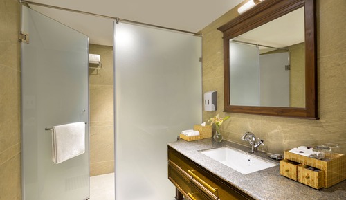 Superior Room, 1 King Bed