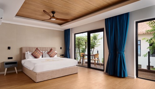 Junior Suite Bungalow Garden View