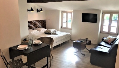 Comfort Apartment, Garden View