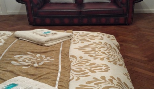 Standard Triple Room, Shared Bathroom