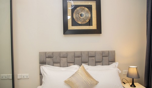 Single Room, City View