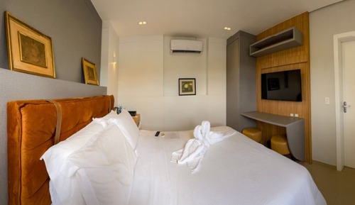 Deluxe Double or Twin Room, Garden View