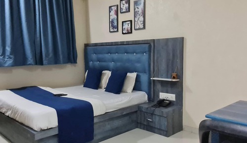 Economy Room, Balcony, City View