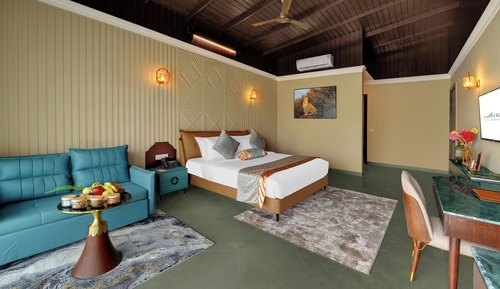  Fern Club Premium Room