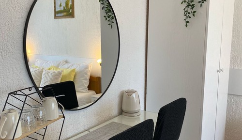 Twin Room (Standard Twin 2)