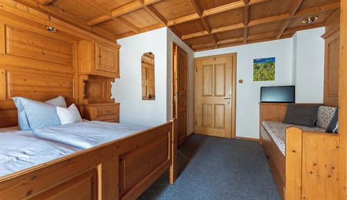 Double Room, Mountain View