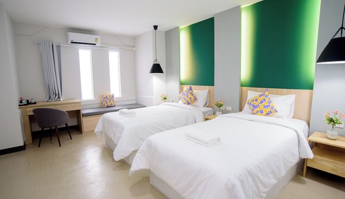 Deluxe Twin Room