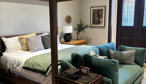 Presidential Room, Garden View