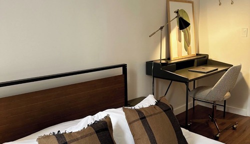 Basic Double Room, 1 Queen Bed
