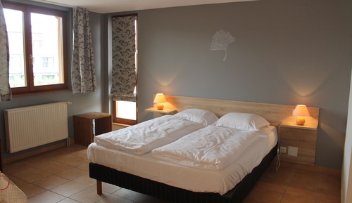 Comfort Room, Mountain View