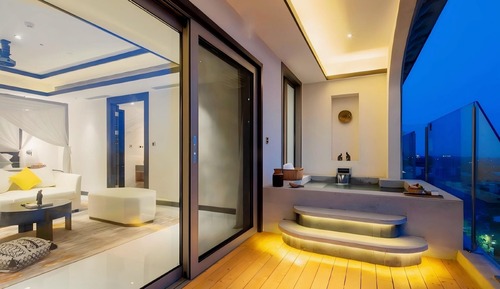 Grand Suite, Resort View