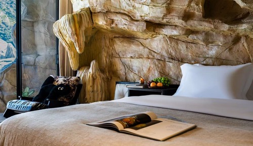 Signature Double Room, Balcony, Mountain View