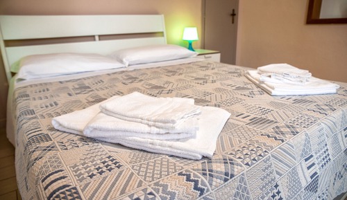 Double or Twin Room, Private Bathroom, Partial Sea View