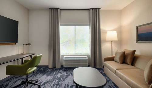 Executive Suite, 1 King Bed with Sofa bed, Non Smoking