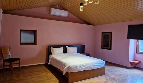 Romantic House, 1 Double Bed