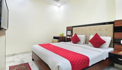 Comfort Double Room, City View