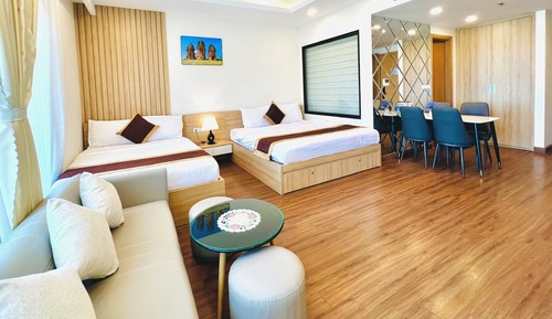 Luxury Apartment, Beach View (20-17)