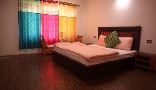 Deluxe Double Room, Garden View