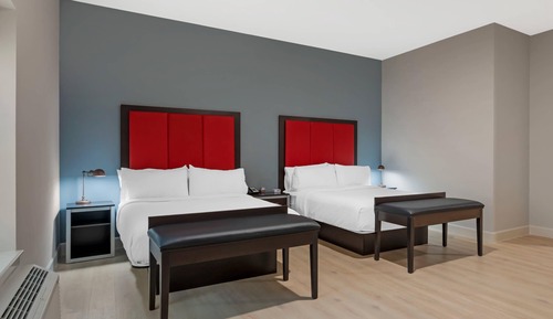 Standard Room, 2 Queen Beds, Non Smoking, Courtyard View