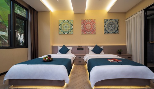 Classic Twin Room, Garden View