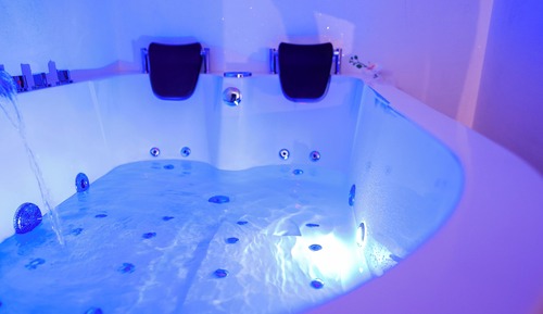 Luxury Suite, Balcony, Mountain View