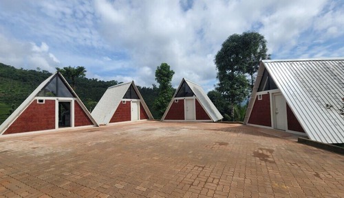 Cottage, Balcony, Garden View