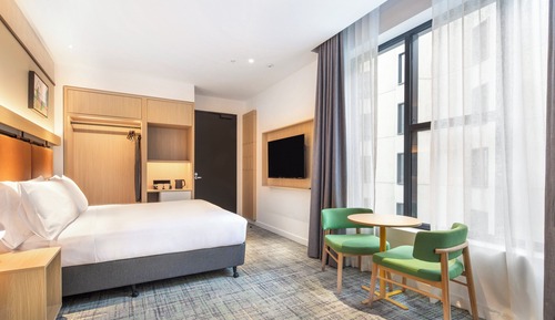 Standard Room, 1 King Bed, Accessible