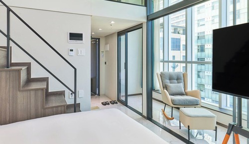 Duplex Ocean Corner Double