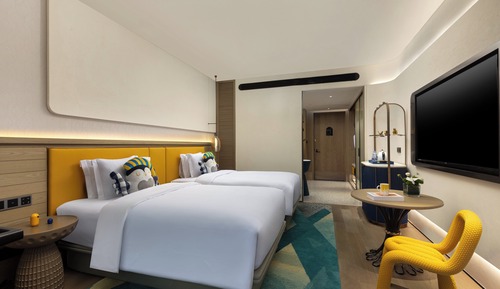 Grand Room, Multiple Beds, Balcony