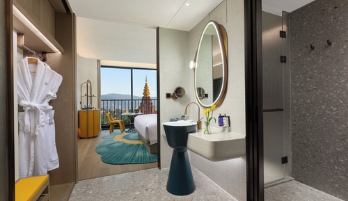 Standard Room, 2 Twin Beds, Balcony (Golden Pagoda View)