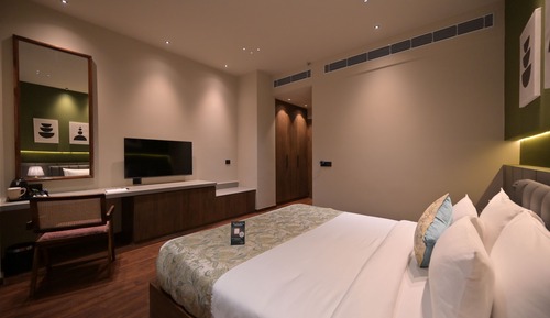 Deluxe Room, City View