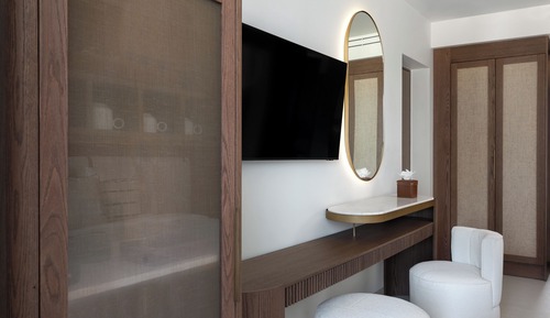 Veranda Suite With Panoramic Sea View