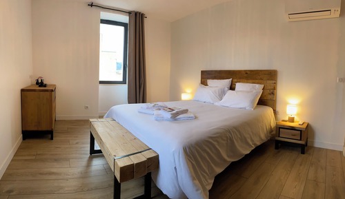 Deluxe Double Room (Saint Etienne)