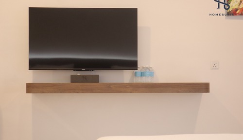 Deluxe Studio Suite, City View