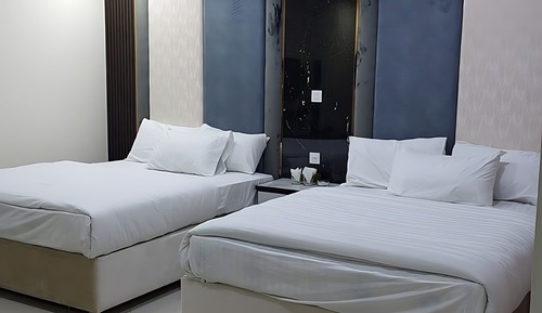 Executive Triple Room