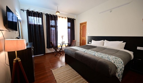 Premium Double Room, Balcony, Mountain View