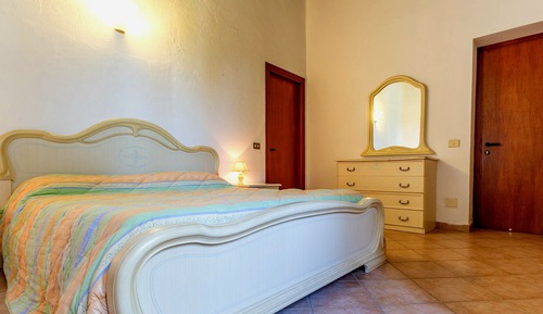 Deluxe Apartment, Pool View