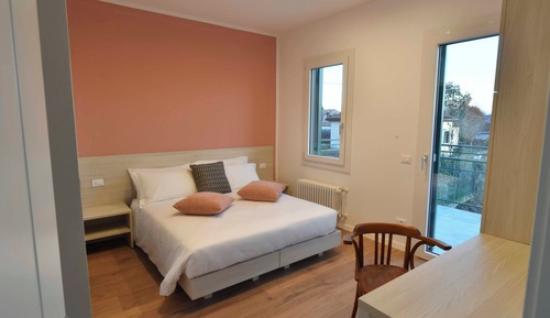 Deluxe Studio, Kitchenette, Garden View