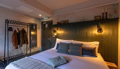 Comfort Double Room, City View