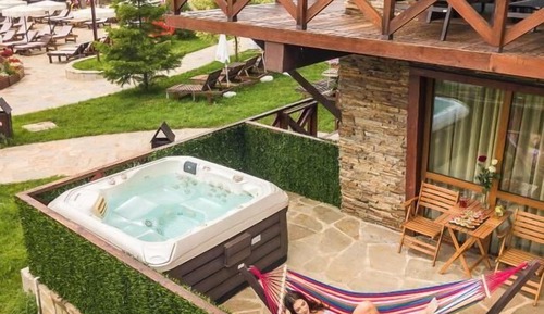 Premium Apartment, Pool View