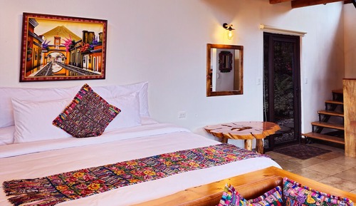 Family Cabin, Multiple Beds, Kitchenette, Mountain View